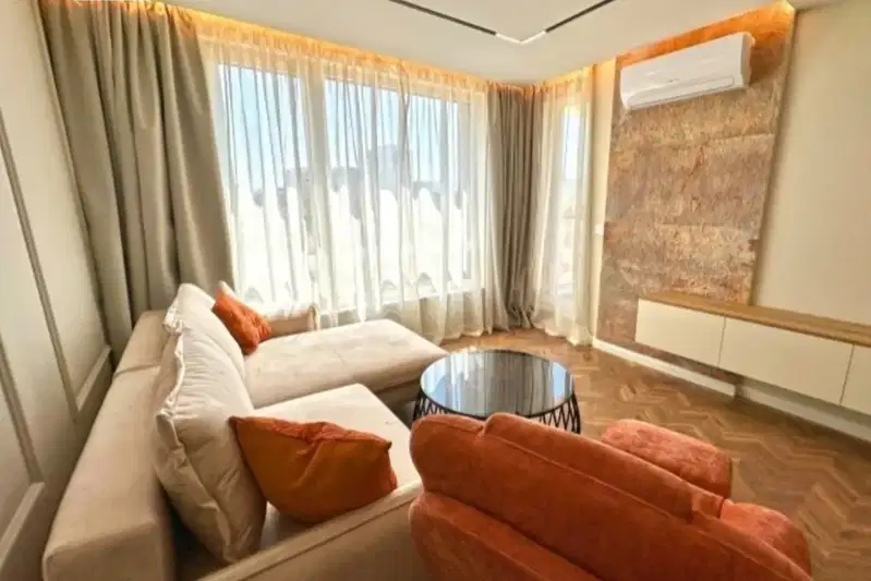 3-bedroom apartment in Sofiya, Mladost 4