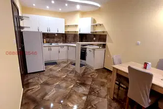 Двустаен апартамент в Младост 4 с балкон и асансьор
