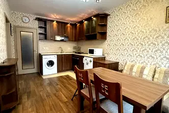 Тристаен апартамент в Младост 4 с тераса на 5-ти етаж