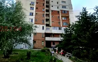 Тристаен апартамент с балкон в Младост 4, близо до Бизнес парк