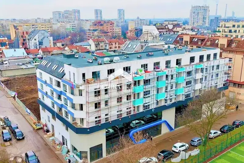 4-bedroom apartment in Sofiya, Nadejda 1