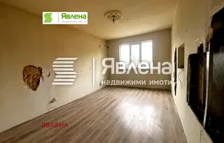 Двустаен апартамент в Надежда 2 с голям балкон