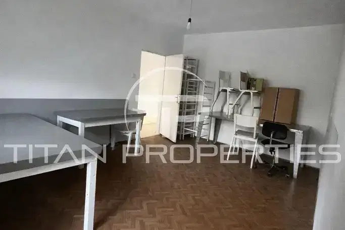 3-bedroom apartment in Sofiya, Nadejda 2