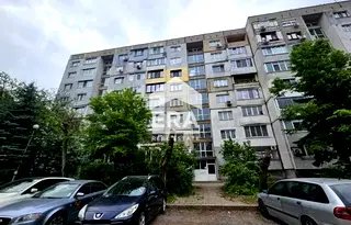 Тристаен апартамент с две тераси в Надежда 2, София