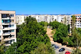 Тристаен апартамент в София, Надежда 3