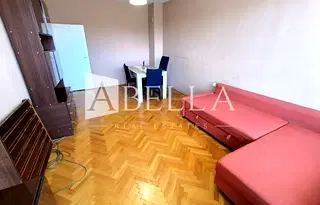 Тристаен апартамент с балкони в Надежда 4, София