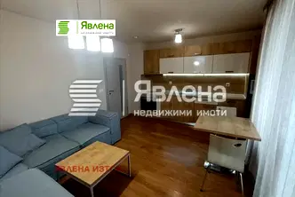 Двустаен апартамент в Обеля с асансьор и паркинг