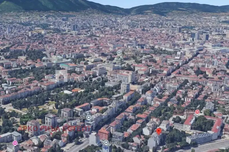 3-bedroom apartment in Sofiya, Oborishte