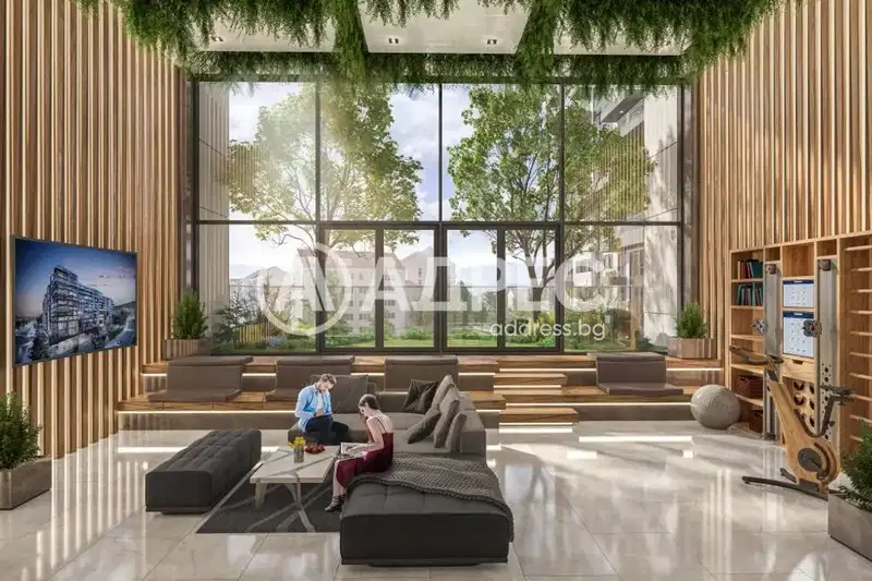 Three-room apartment in Oborishte with parking space and elevator