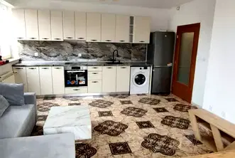 Многостаен апартамент в София, Оборище