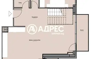 Четиристаен апартамент в Оборище с паркинг и асансьор