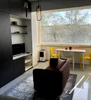 Двустаен апартамент с южно изложение в Оборище, София