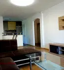Тристаен апартамент с 2 балкона в Оборище, София