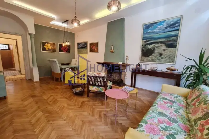 3-bedroom apartment in Sofiya, Oborishte