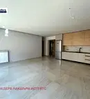 Четиристаен апартамент с директен асансьор в Оборище, София