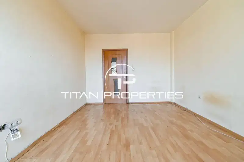 Тристаен апартамент с 2 тераси в Орландовци, София