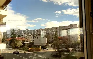 Тристаен апартамент с тераса в Овча купел 1, София