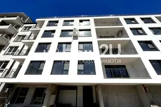 Тристаен апартамент с две тераси в Овча купел 1, София