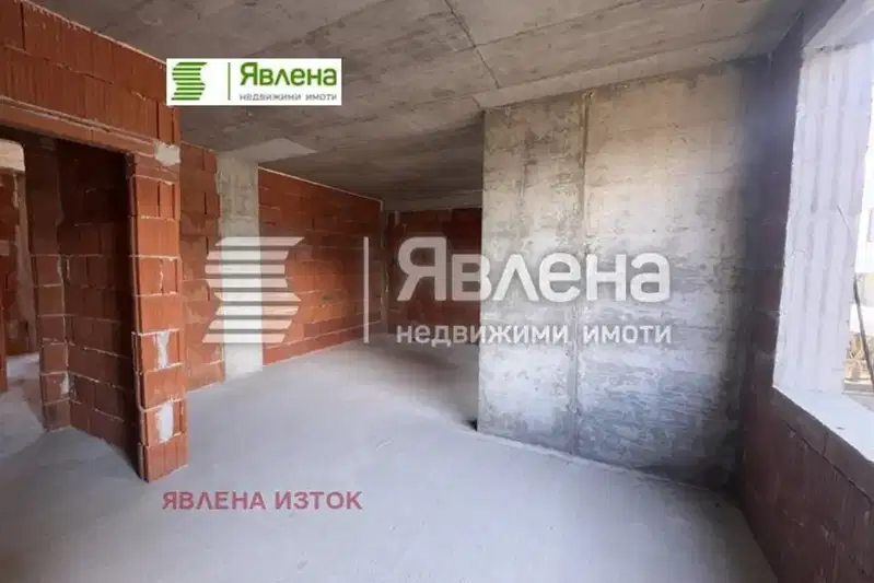 Четиристаен апартамент с две тераси в Овча купел 1, София