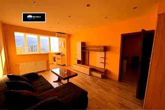 Двустаен апартамент с панорамна гледка в Овча купел 1, София