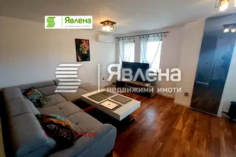 Тристаен апартамент с голяма тераса в Овча купел 1, София