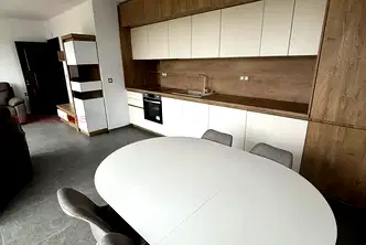 Тристаен апартамент с южно изложение в Овча купел 1, София