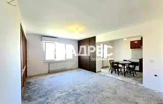 Тристаен апартамент в Овча купел с мазе и паркинг