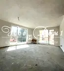 Тристаен апартамент с тераса в Овча купел, София