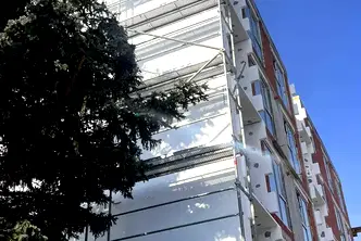 Тристаен апартамент с тераса в Овча купел, София