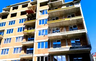 Тристаен апартамент в Овча купел с южна тераса