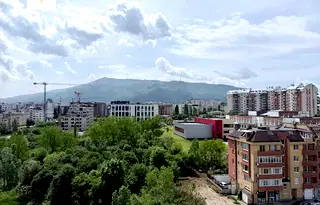 Четиристаен апартамент с панорамна тераса в Овча купел, София