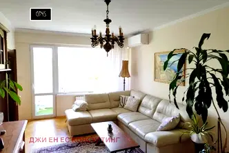 Тристаен апартамент с две бани в Овча купел 2, София