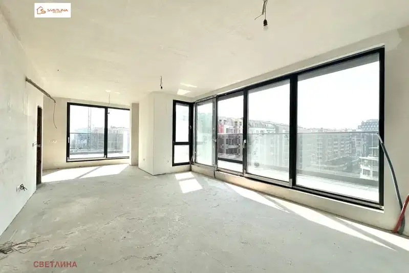 3-bedroom apartment in Sofiya, Poligona