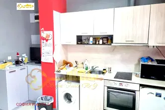 Едностаен апартамент на партер в Полигона, София