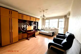 Двустаен апартамент с тераса в Разсадника, София