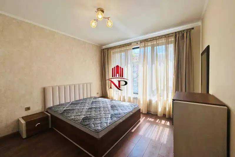 Двустаен апартамент с тераса в Разсадника, София