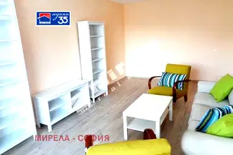 2-стаен апартамент с 2 балкона в Разсадника, София