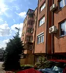 Тристаен апартамент в София, Редута с тераса и гледка