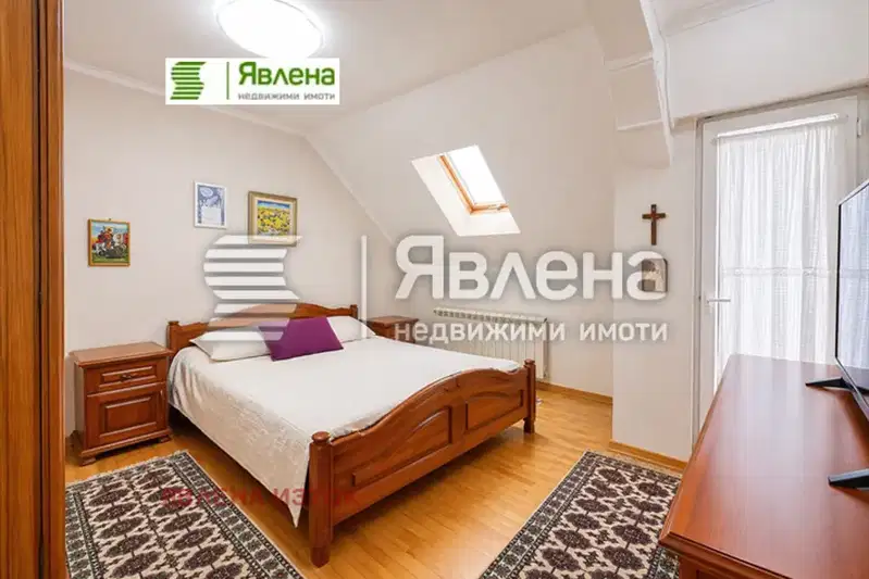 4-bedroom apartment in Sofiya, Reduta