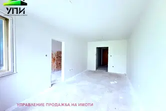 Двустаен апартамент с тераса в Сердика, София
