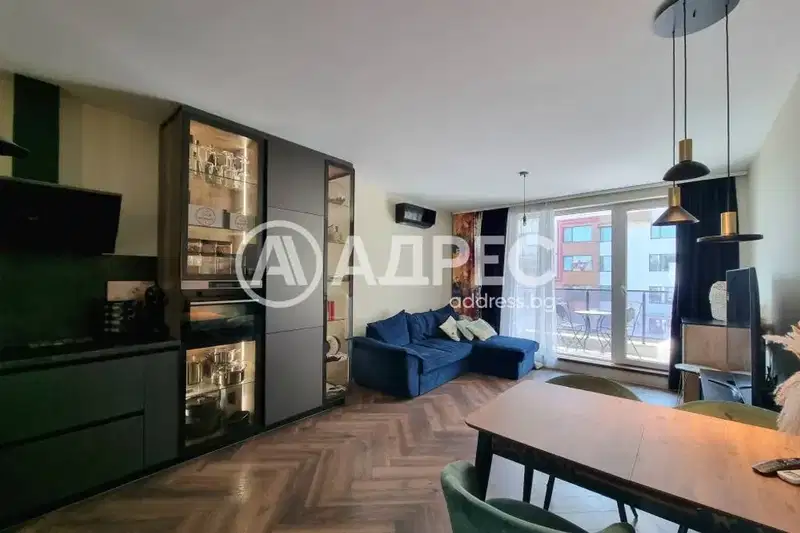 3-bedroom apartment in Sofiya, Serdika