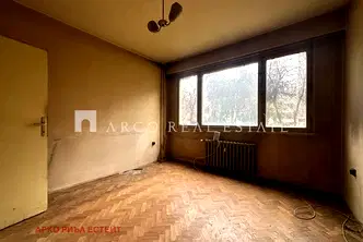 3-стаен апартамент в кв. Сердика с 2 балкона в София