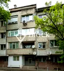 Тристаен апартамент с две тераси в Сердика, София