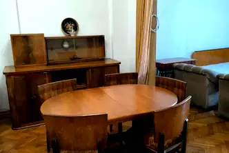 Двустаен апартамент в София, Сердика с паркомясто