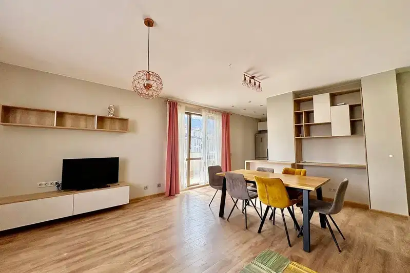 3-bedroom apartment in Sofiya, Simeonovo