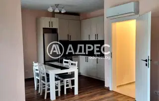 Тристаен апартамент в София, Симеоново