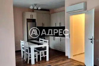 Тристаен апартамент в София, Симеоново