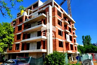 Едностаен апартамент с паркомясто в Слатина, София