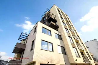 Тристаен апартамент в София, Слатина