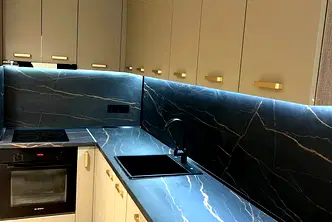 Тристаен апартамент в София, Център